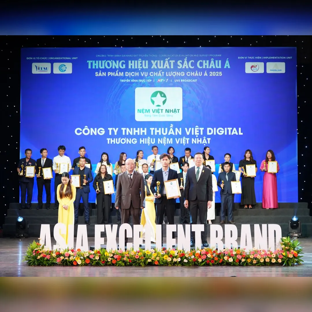 Nệm Việt Nhật nhận giải Thương hiệu xuất sắc châu Á 2025