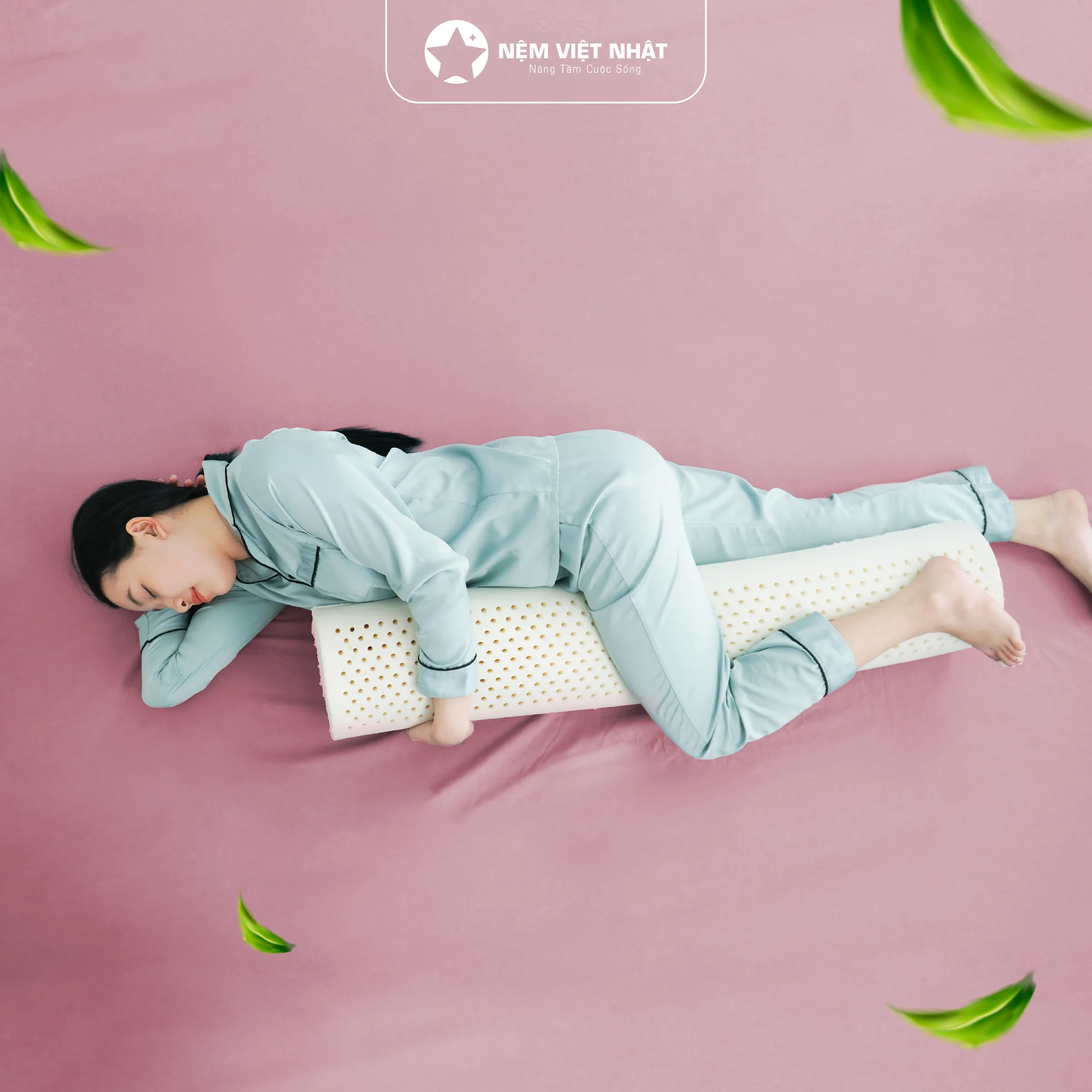 Gối Ôm Cao Su Việt Nhật