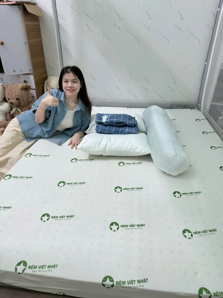 Ảnh thực tế của Chị Hằng