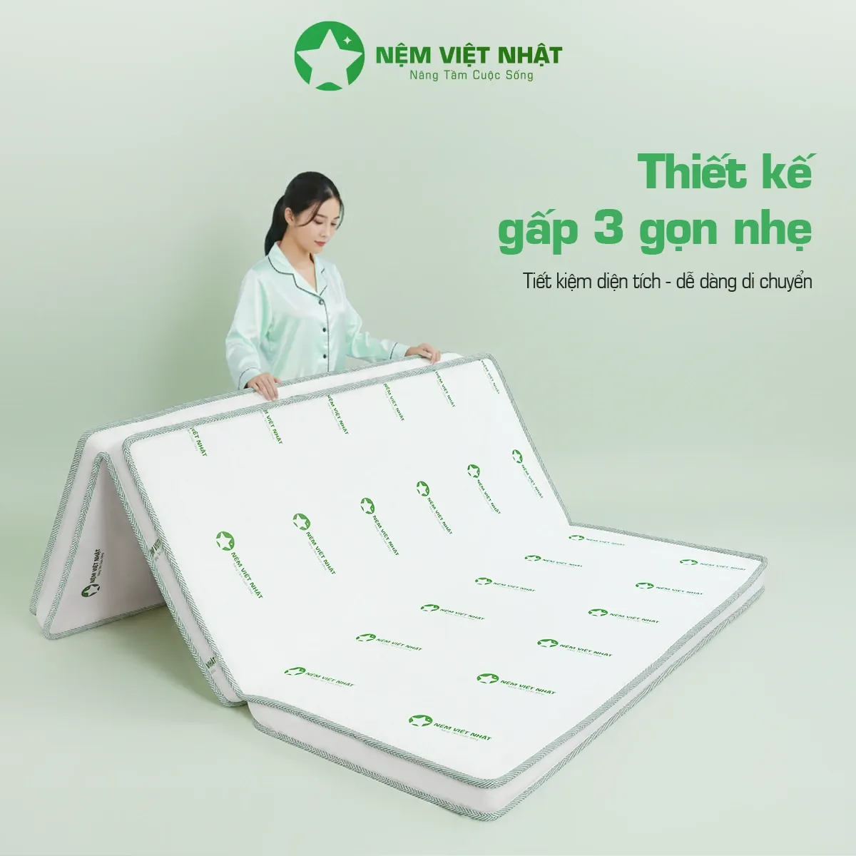 Gấp 3 tiện lợi, dùng được hai mặt